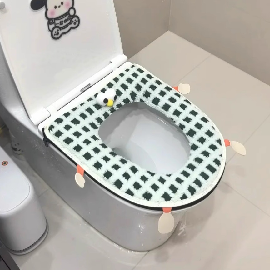 可爱马桶座圈垫冬季厚款加毛绒四季通用坐便器垫圈家用厕所粘贴式