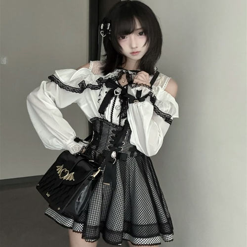 日系rojita蕾服套装女秋长袖甜美蕾丝漏肩上衣收腰显瘦亚文化裙子