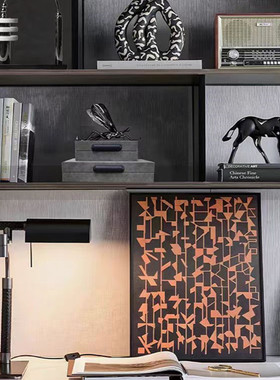 现代样板间写字桌书房摆件售楼处书柜装饰画复古音响组合软装饰品