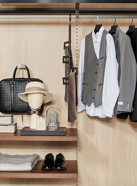 衣帽间软装男士服装套装饰品摆件