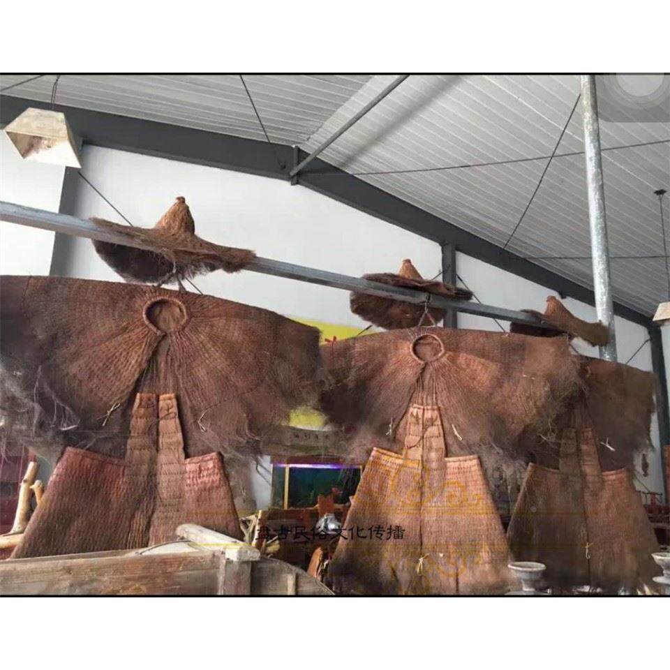 怀旧民俗老蓑衣古代雨衣老物件农家院挂件影视道具博物馆展示品