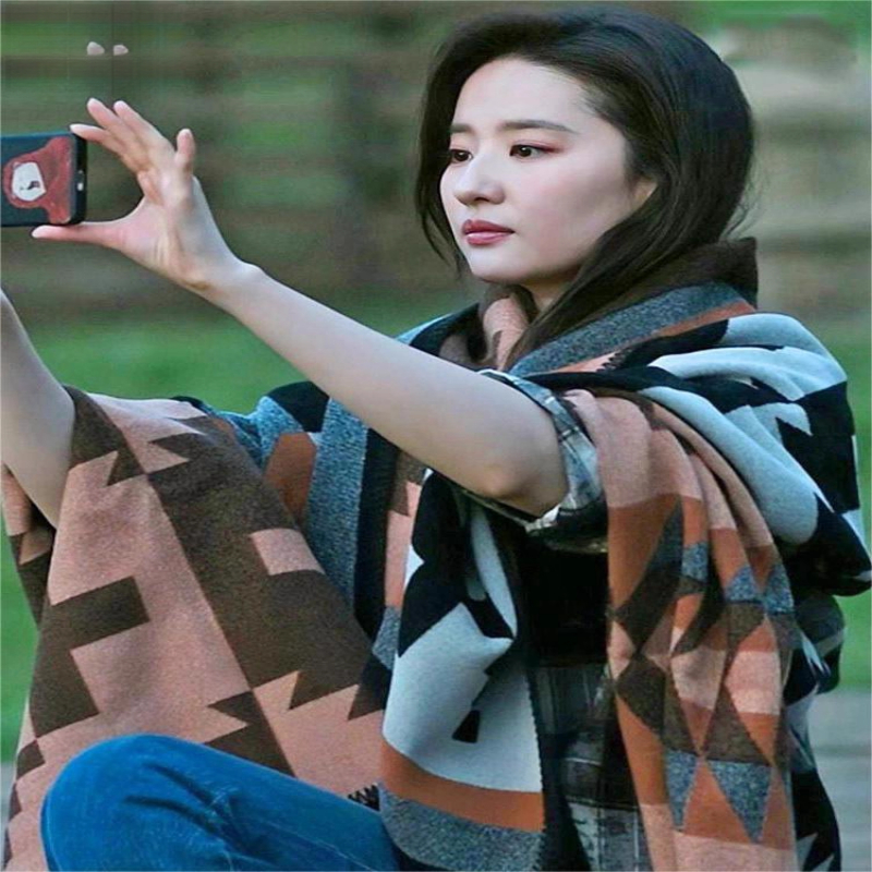 许红豆同款民族风披肩云南青海