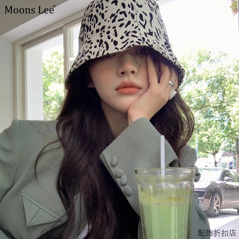 黑白色薄款百搭透气自闭帽子女