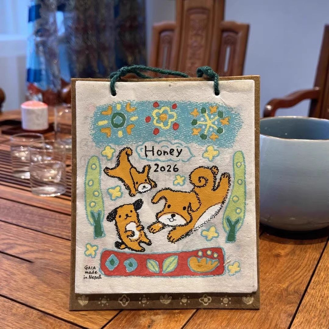 尼泊尔日历手工本手绘小狗涂鸦插画台历挂历五年日记ins风尼泊尔小马手账本小动物年历原创设计装饰挂件送礼