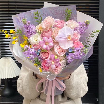 上海同城鲜花速递玫瑰花郁金香毕业花束送女朋友老婆生日花店订花