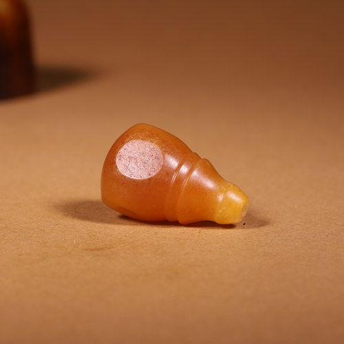13mm天然新疆和田玉黄沁籽料