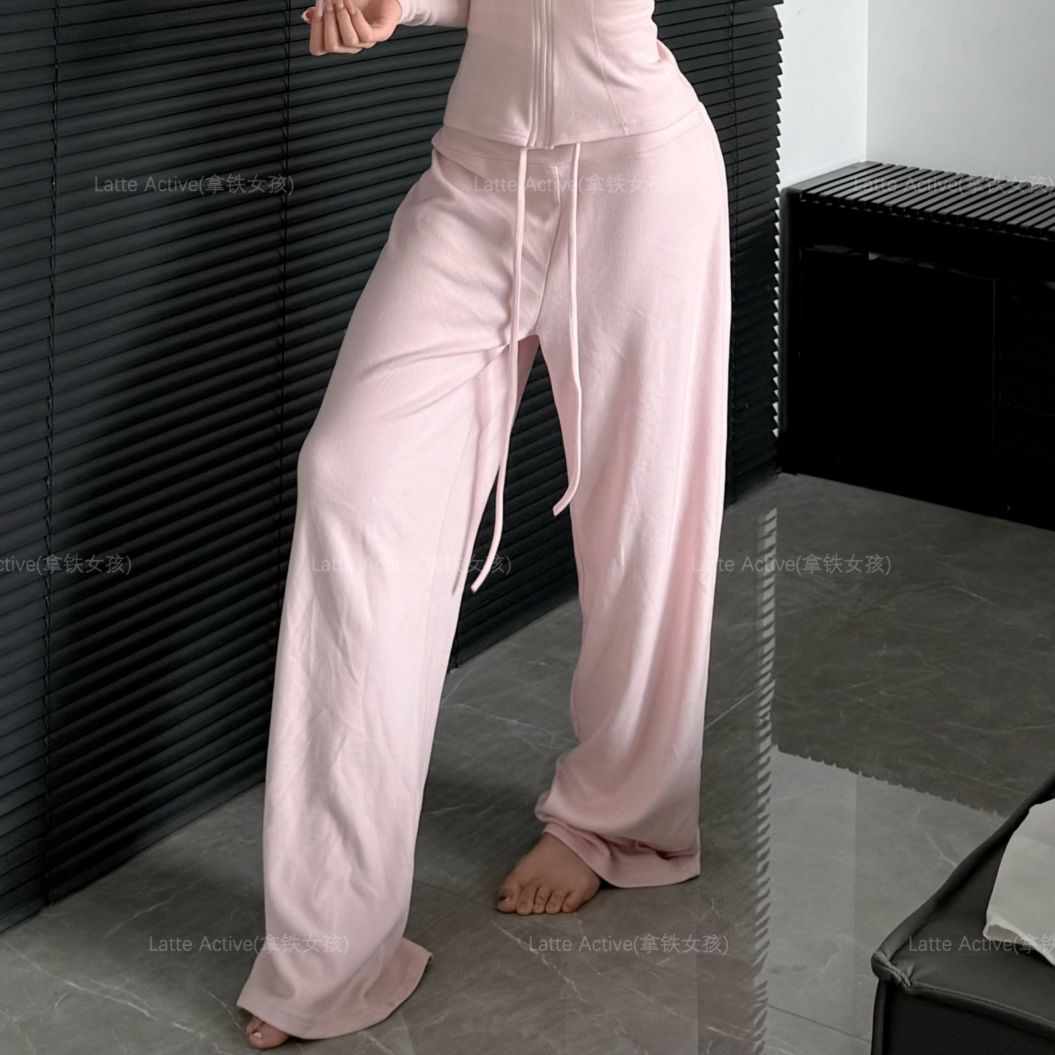 拿铁女孩高腰抽绳德绒长裤女加厚垂感阔腿裤健身瑜伽裤运动秋冬,运动/瑜伽/健身/球迷用品,瑜伽长裤,淘宝优惠券,粉丝福利购,淘宝优惠卷