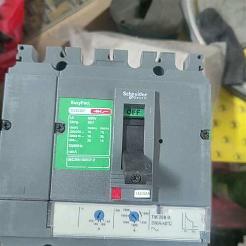 可维修断路器CVS250F，的带包装，售议价
