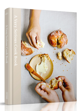 现货 A VERY SERIOUS COOK BOOK 我们，餐厅，食谱 关于友谊的美食书 英文版