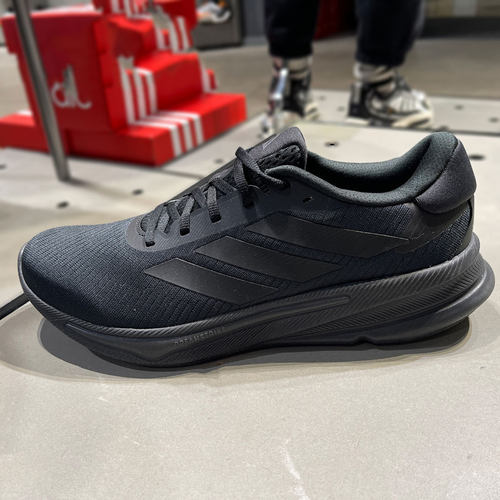 阿迪达斯男子缓震透气运动鞋
