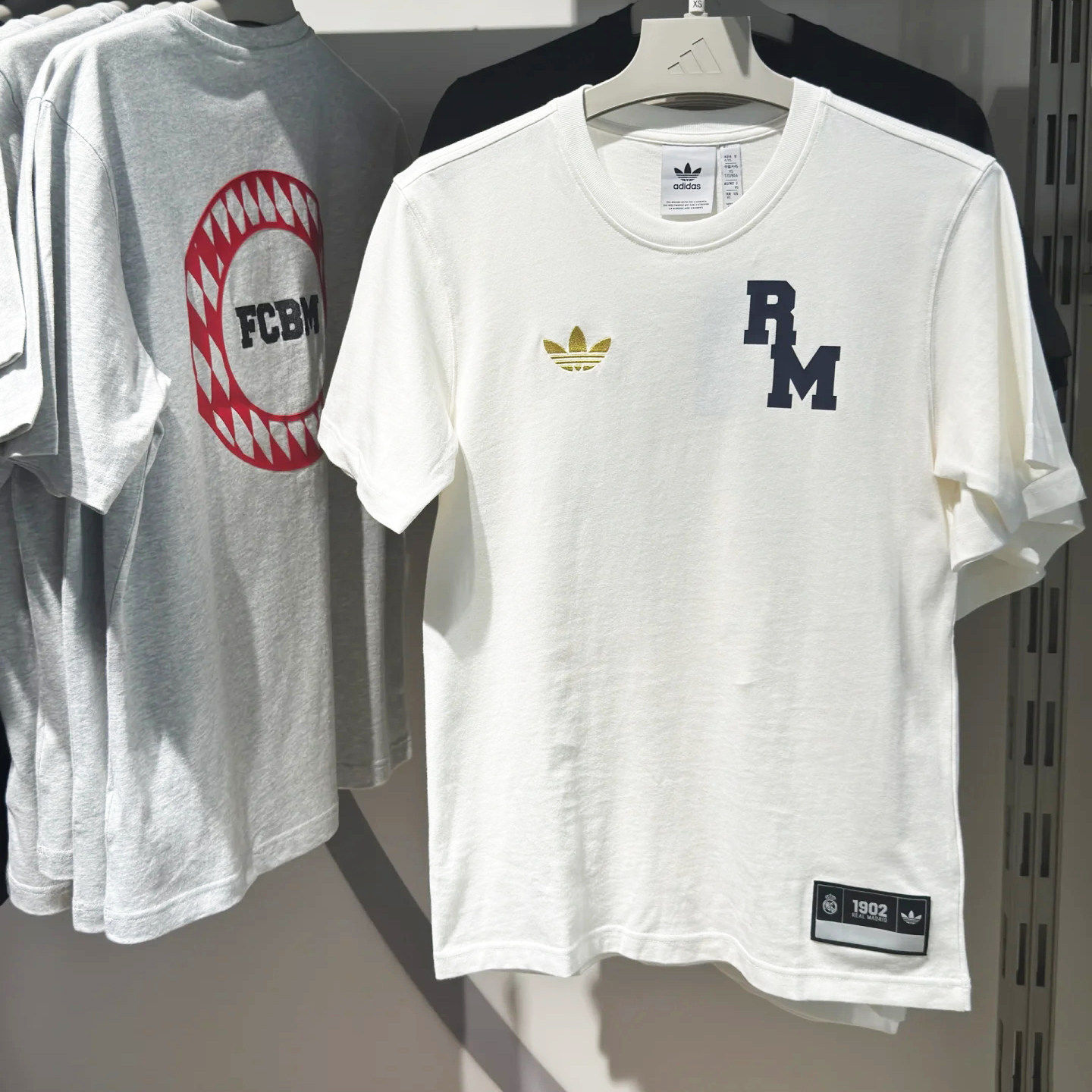 adidas阿迪达斯男子短袖25新款足球文化运动T恤JL6114 6115 6116,运动服/休闲服装,运动T恤,淘宝优惠券,粉丝福利购,淘宝优惠卷