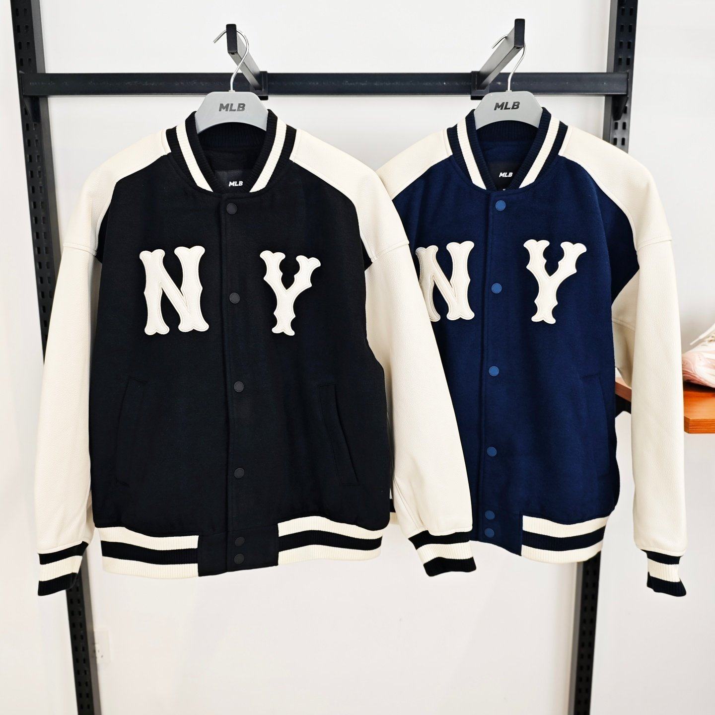 MLB棒球服25秋冬新款男女NY大标情侣绵羊毛运动夹克外套3AJPB0854