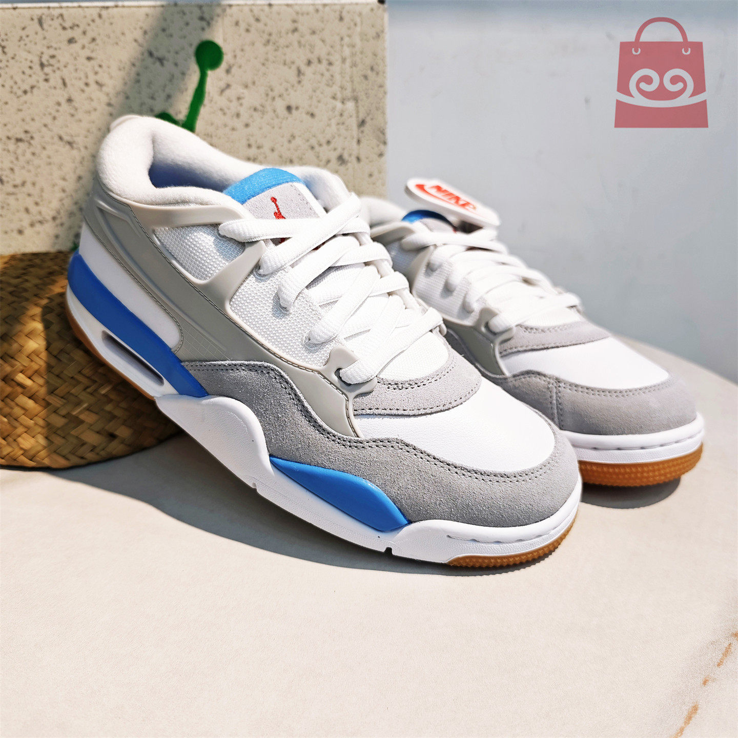 耐克NIKE男鞋25新款乔丹篮球鞋AJ1 JORDAN 4缓震休闲运动鞋FQ7939