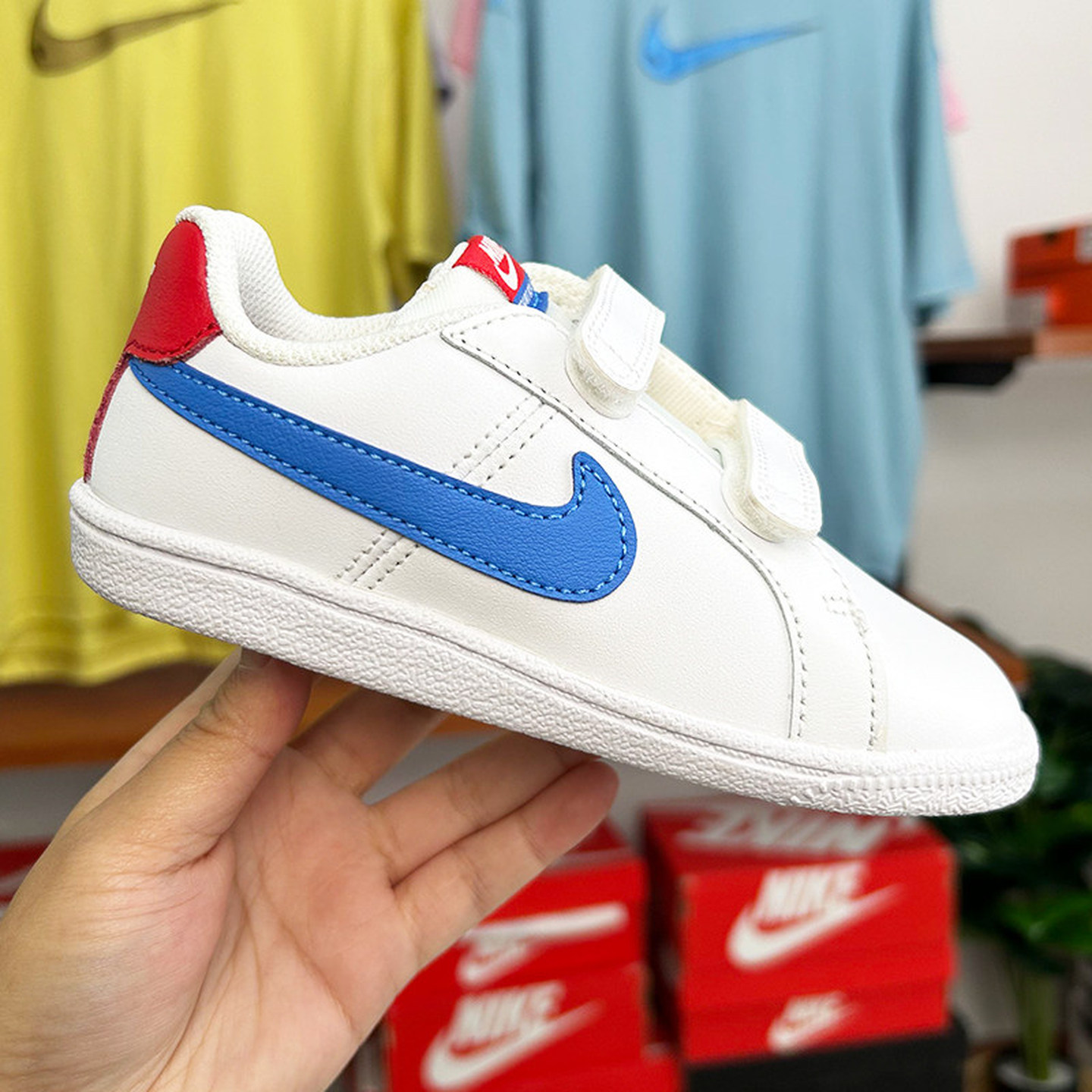 清仓Nike耐克童鞋婴童魔术贴舒适运动休闲板鞋小白鞋 833537-109