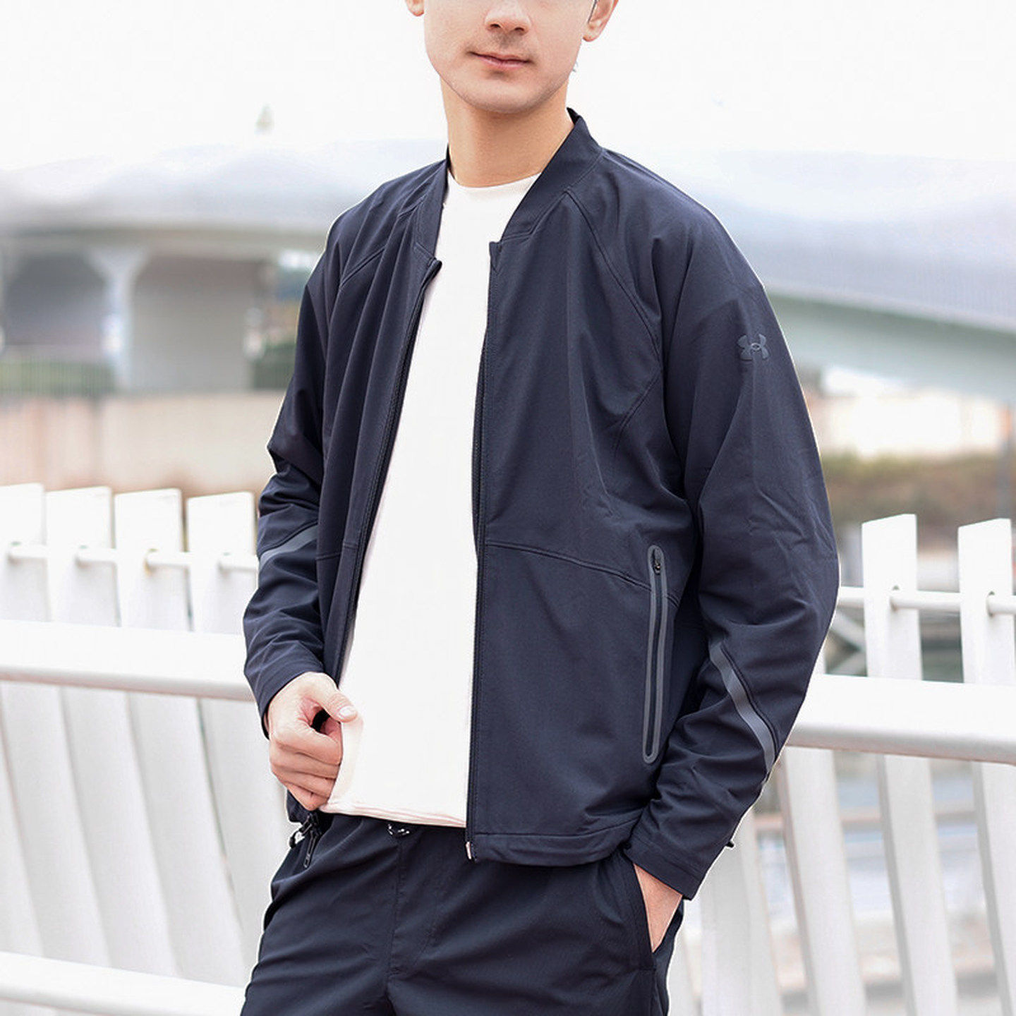 安德玛UA外套秋 Unstoppable男子健身训练运动飞行员夹克1377170