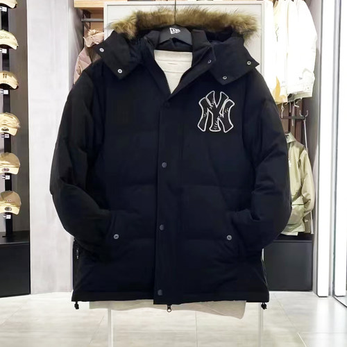 NewEra纽亦华刘雨昕同款羽绒服