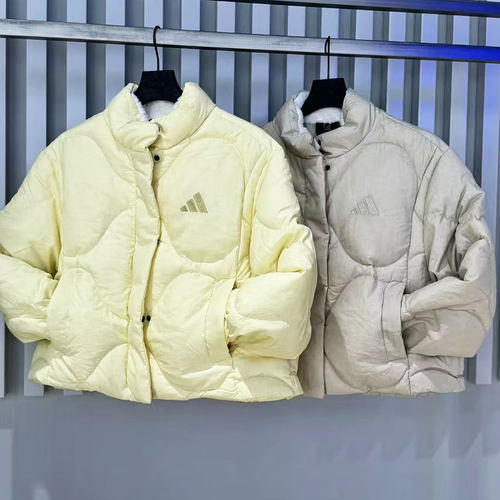阿迪达斯羽绒服立领女款