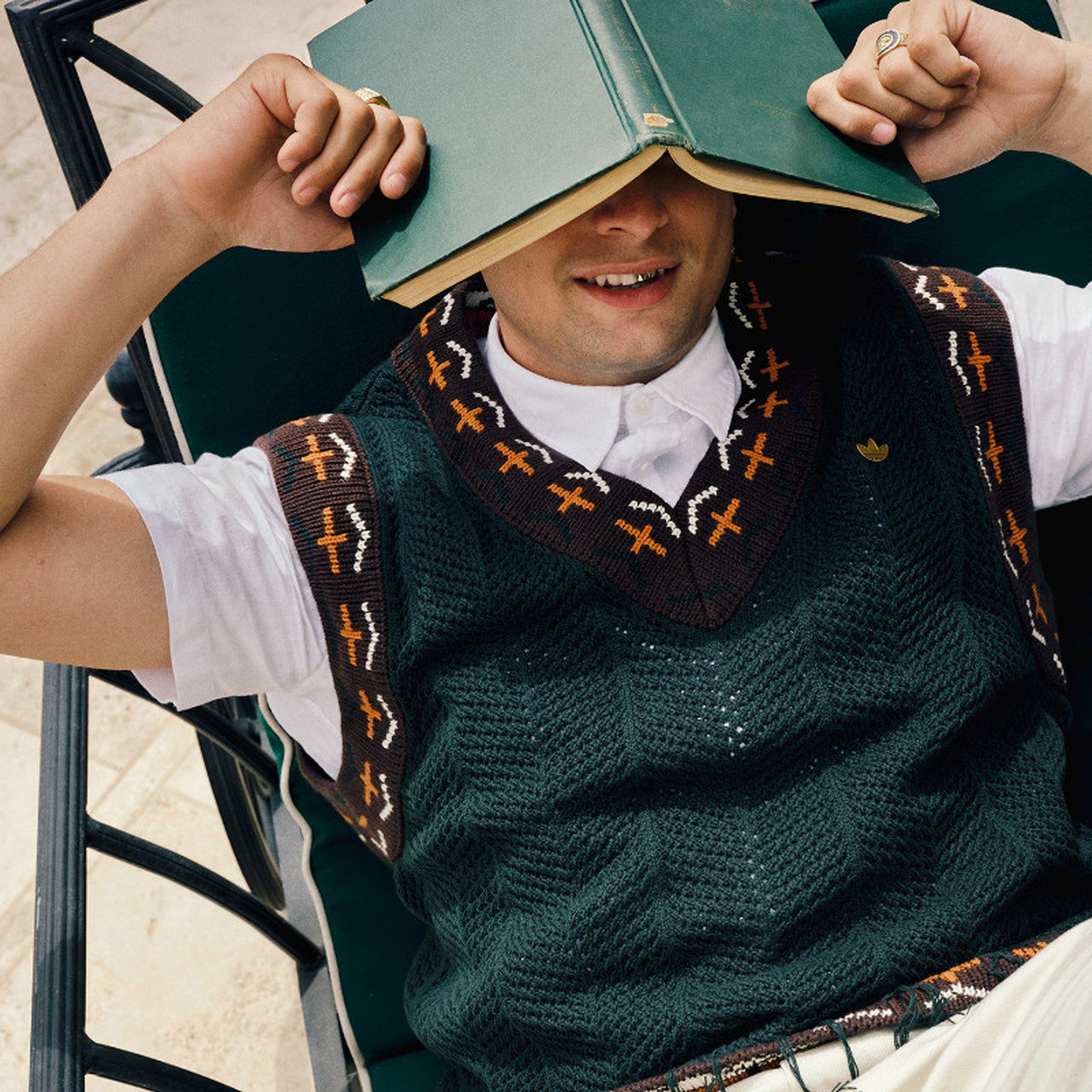 adidas阿迪达斯马甲男女25冬新款复古V领流苏毛线针织背心JP1606