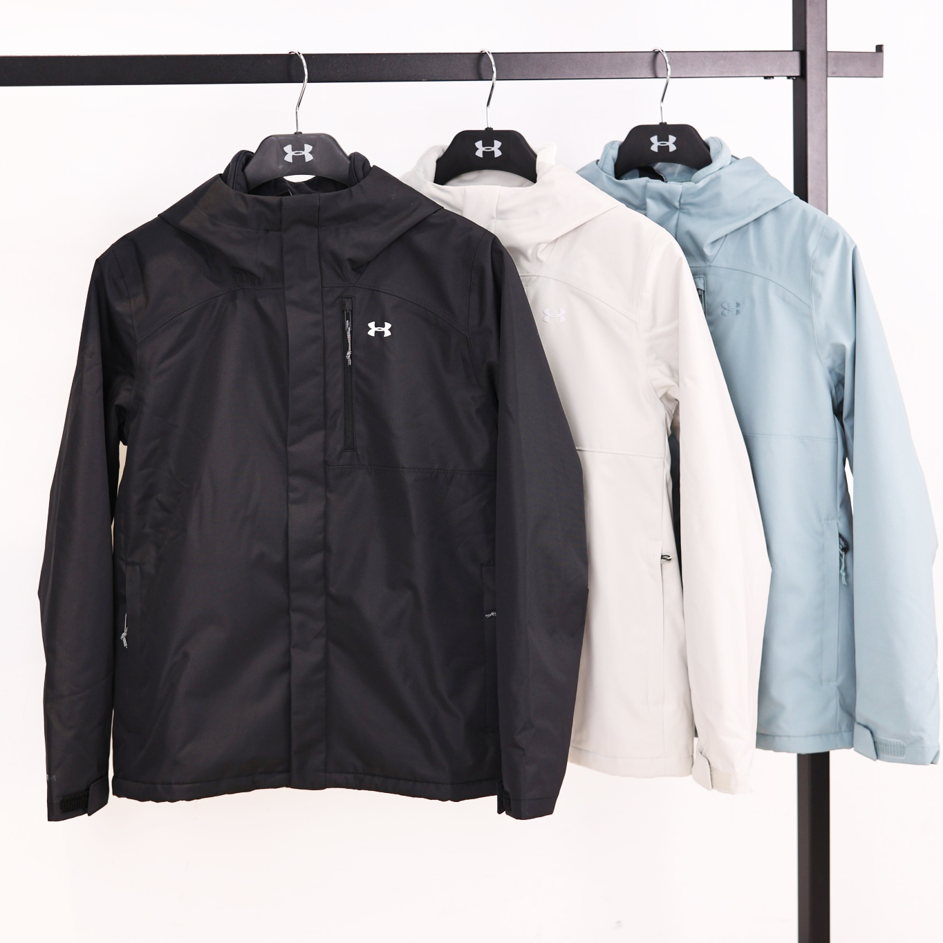 安德玛UA冲锋衣女抓绒内胆三合一