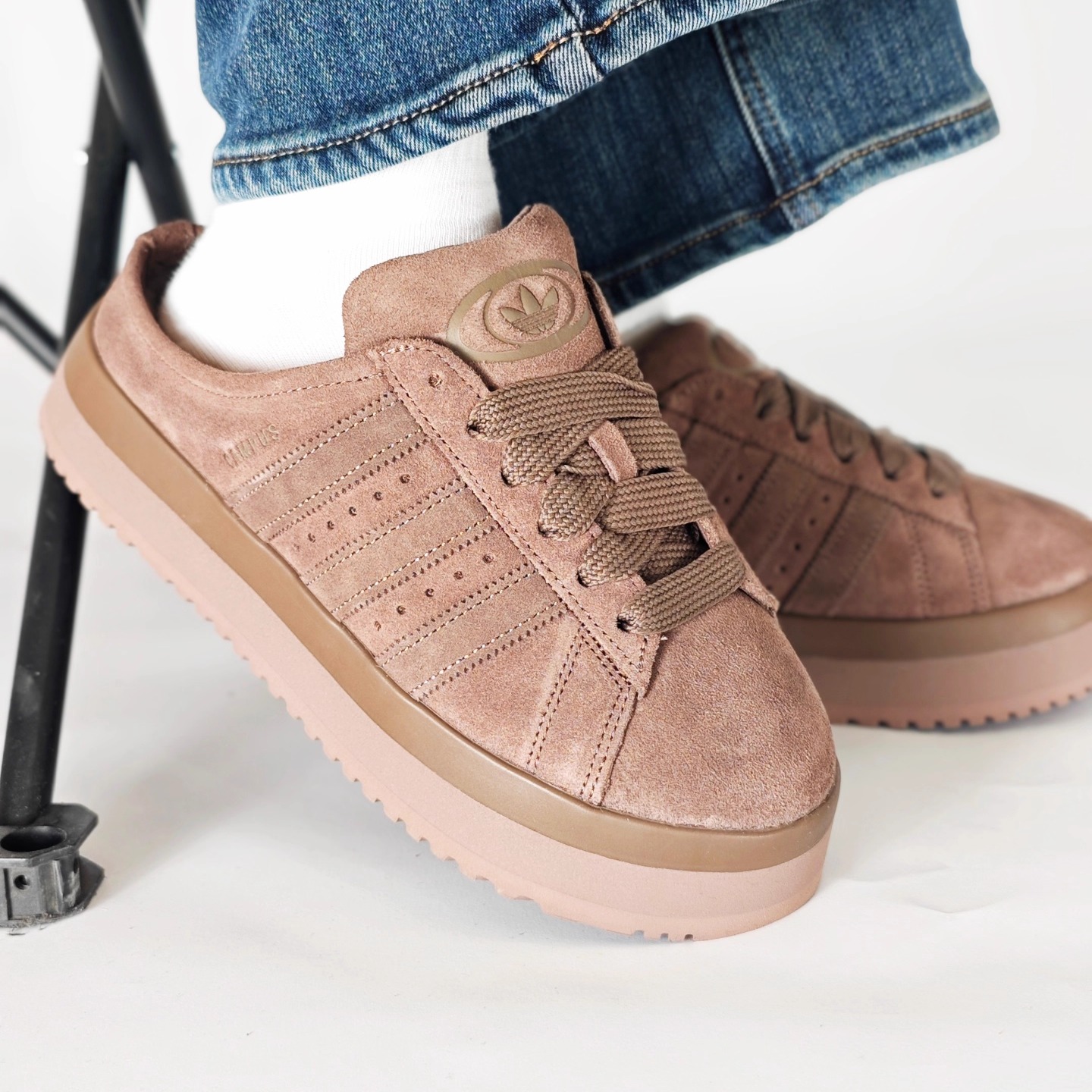 阿迪达斯拖鞋女款加绒保暖