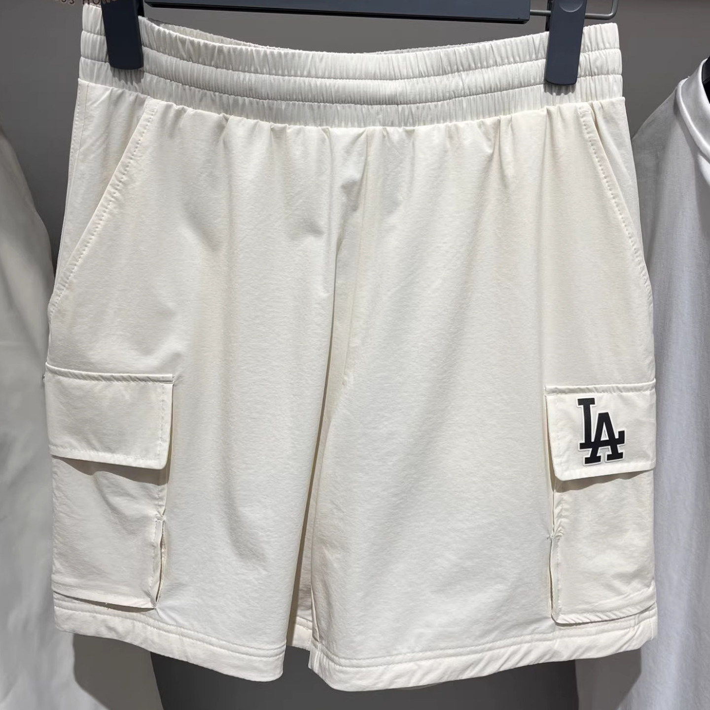 MLB短裤春夏男女NY小标休闲大口袋情侣工装运动五分裤 3ASMB0443