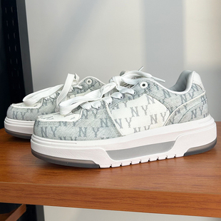 板鞋 NY满印牛仔老花情侣运动厚底学长鞋 3ASXD065N 25新款 MLB男女鞋