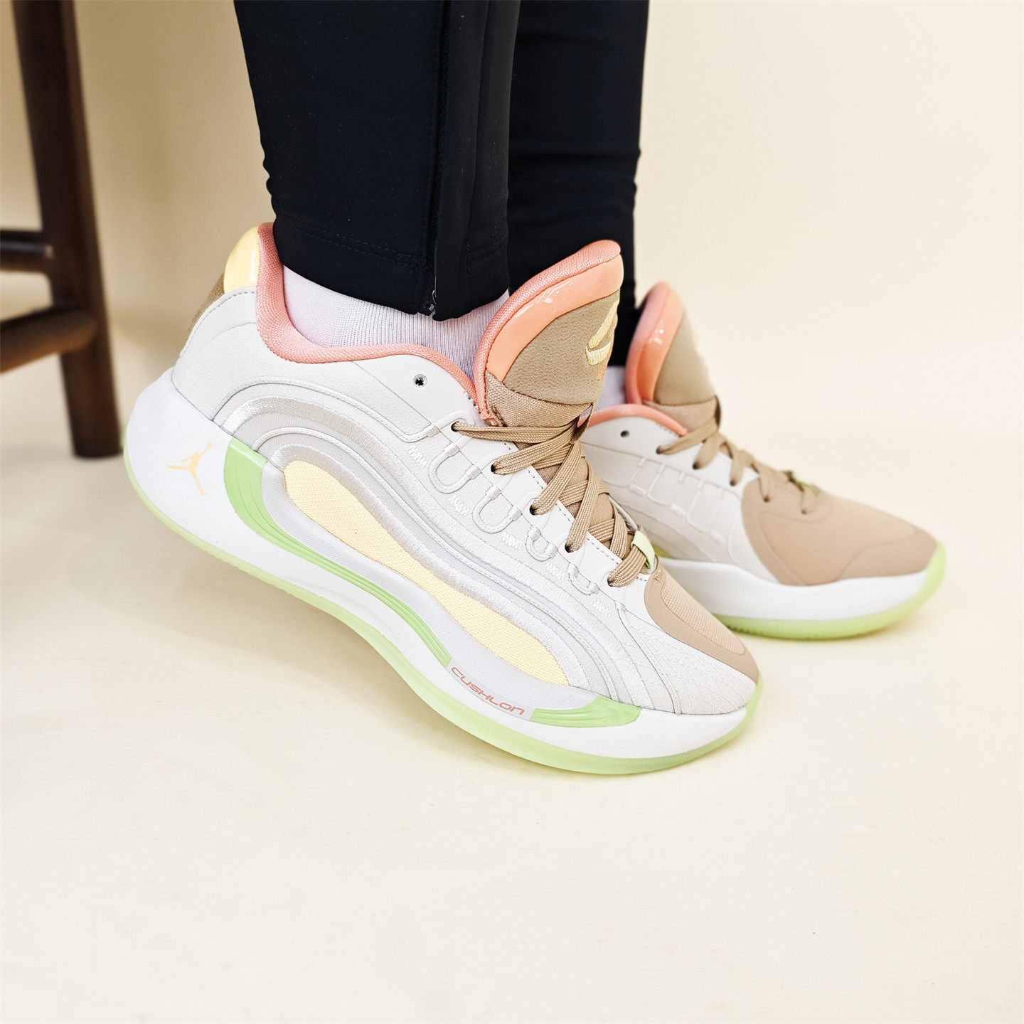 Nike耐克乔丹JORDAN LUKA 4实战篮球鞋25秋冬新款男女童鞋IO0201