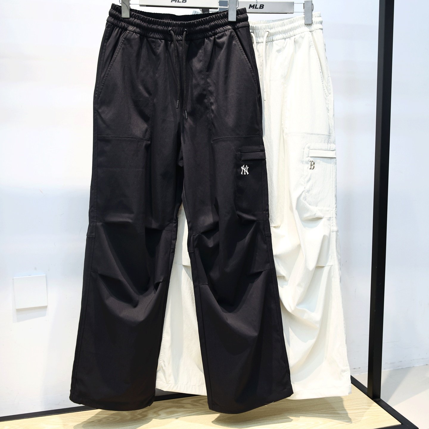MLB长裤男女26春新款NY小标防泼水降落伞运动休闲阔腿裤3AWPB0161,运动服/休闲服装,运动长裤,淘宝优惠券,粉丝福利购,淘宝优惠卷