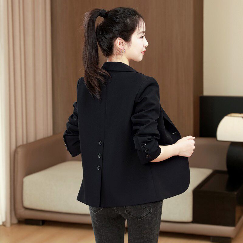 依雅思小个子小西装外套女短款春秋季2026春款设计感时尚小西服