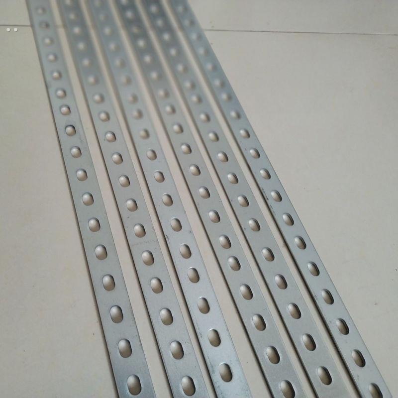 不锈钢板带孔铁条直条扁条加厚神器强力带孔扁条铁片改装角片