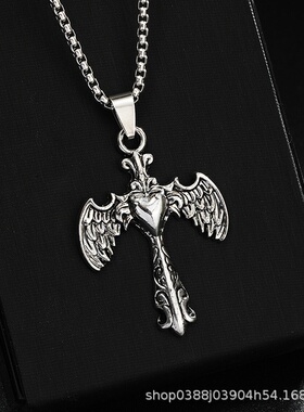 欧美跨境翅膀爱心花纹十字架钛钢项链时尚百搭男生吊坠情侣毛衣链