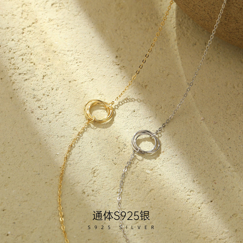 日系TopWhitS925银圆圈项链高级设计感三环素圈锁骨链简约时尚