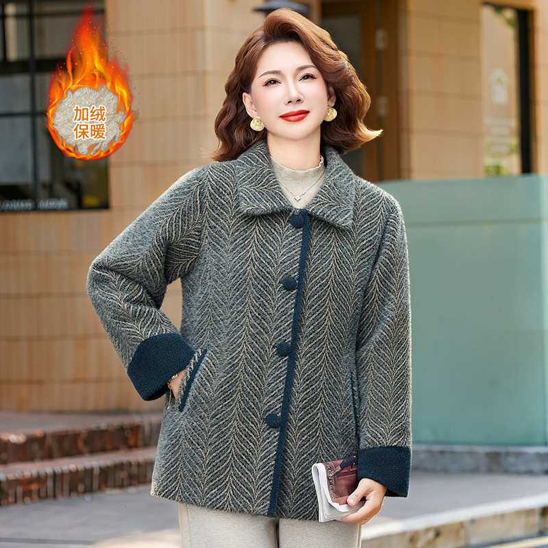 官方正品妈妈秋装时尚加绒加厚外套洋气冬天风衣新款中老年女高贵