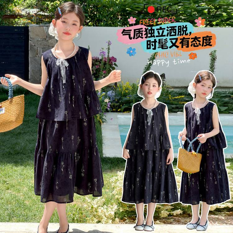 官方正品女童碎花连衣裙2026夏季新款中大童无袖背心裙假两件中长
