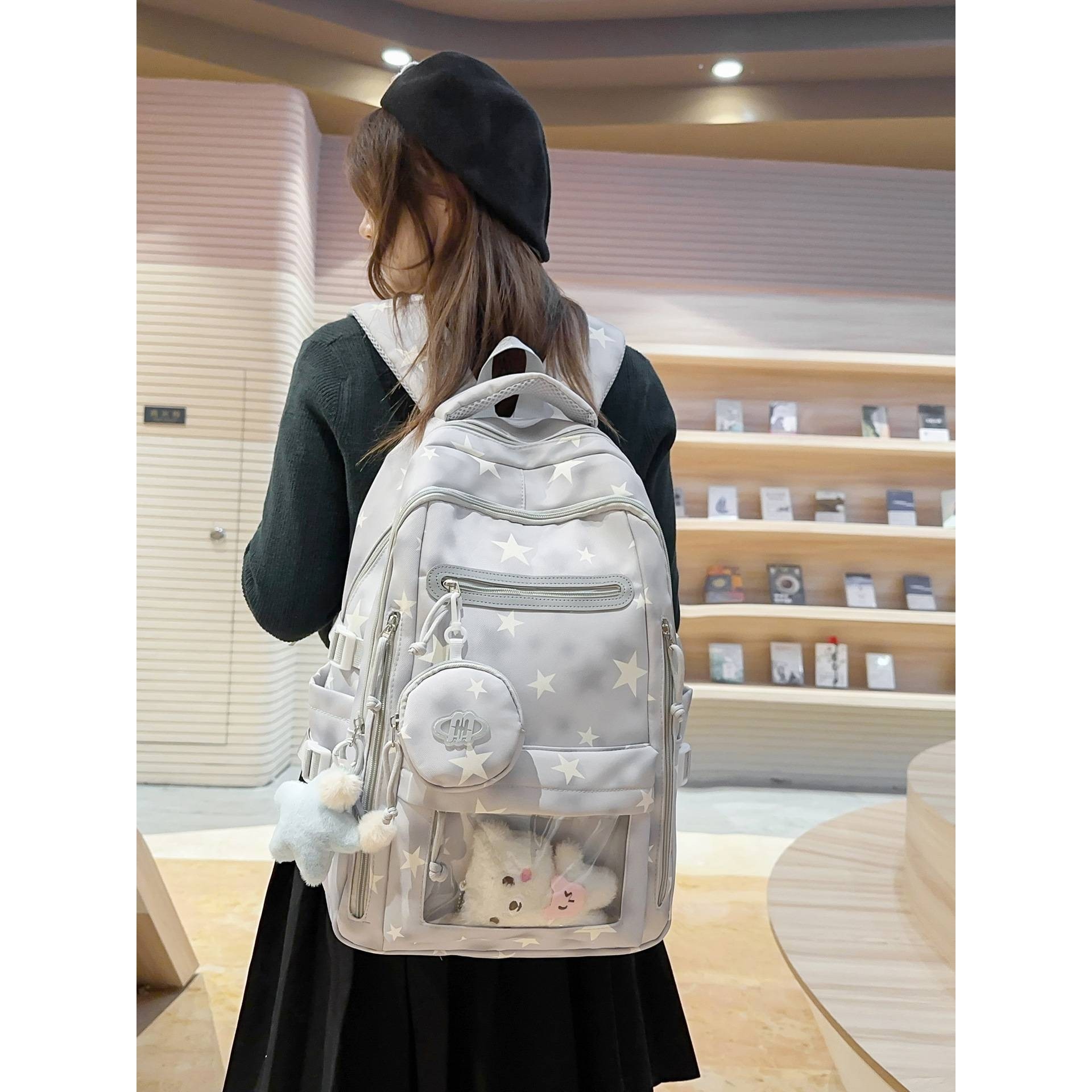 官方正品春季新款轻便旅行双肩包百搭小众初高中生书包大容量轻便