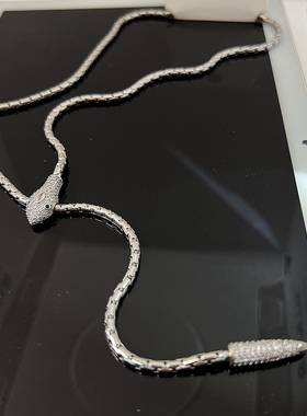 满天星轻奢小众波光粼粼蝴蝶项链