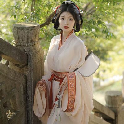 魏晋风改良版战国袍汉服古风女装香槟色古装上班可以穿着的汉服女