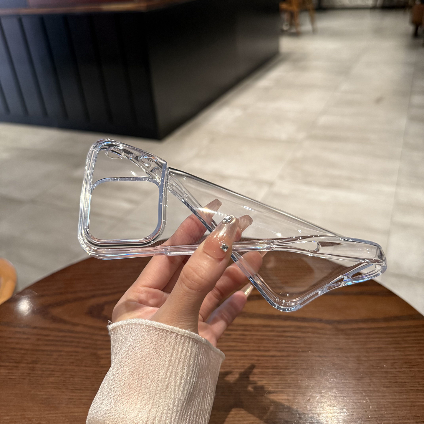 轩晴适用于iphone17proMax手机壳超薄透明17Air苹果16p全软硅胶不伤机15plus简约14/13大孔防摔保护套12新款