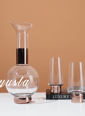 简约现代风透明玻璃酒杯酒瓶摆件高级醒酒器餐桌样板间酒具装饰品