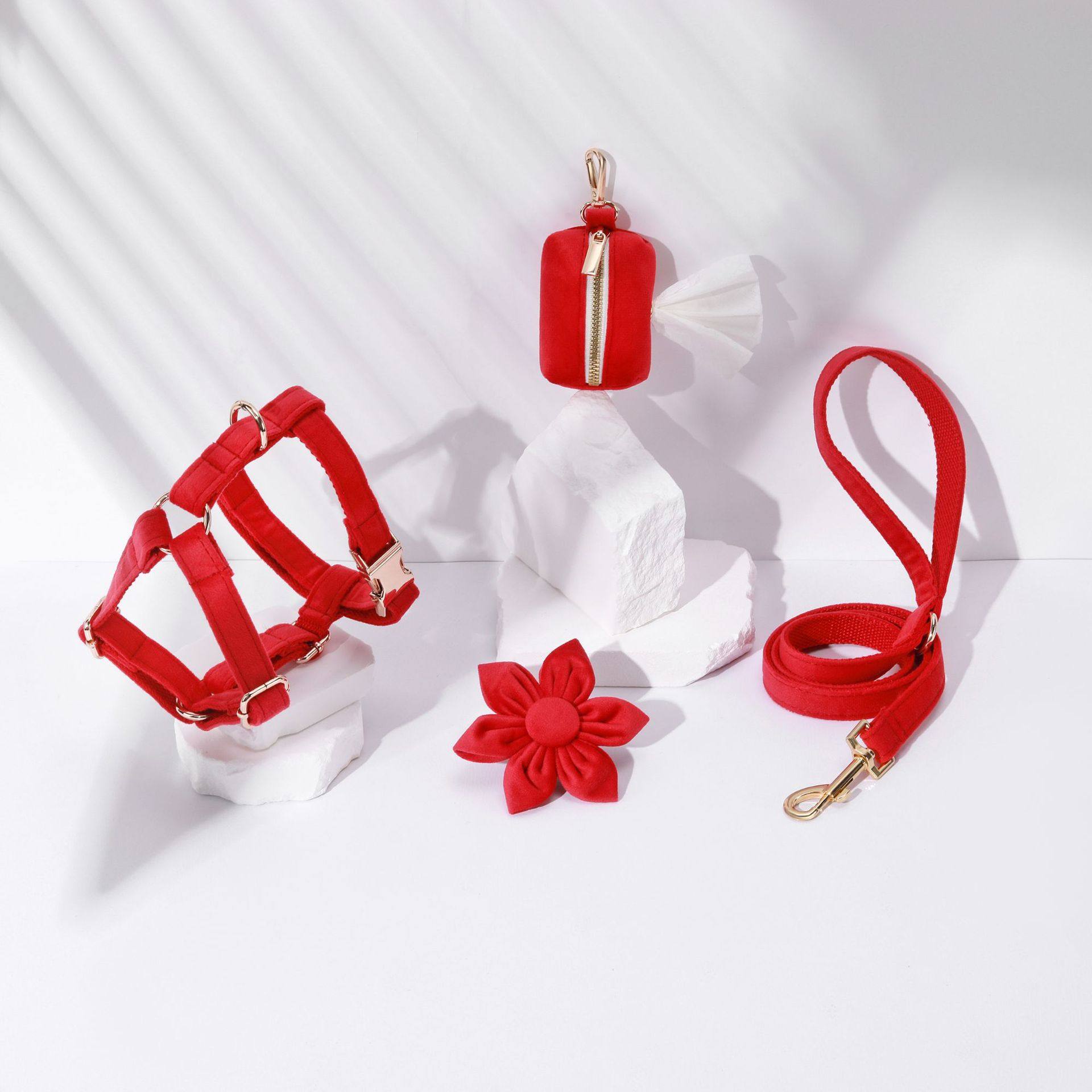 精美红绒宠物项圈牵引绳狗狗胸背带 狗领结胸背花朵组合,宠物/宠物食品及用品,狗牵引绳,淘宝优惠券,粉丝福利购,淘宝优惠卷
