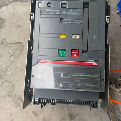 可维修框架断路器SACE Emax E 2，型号SACE E
