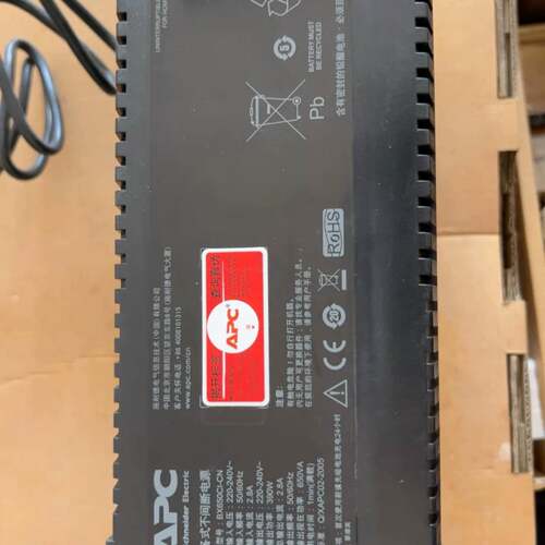 可维修APC 机柜专用PDU电源 使用过，，配件齐全，喜欢可以议价