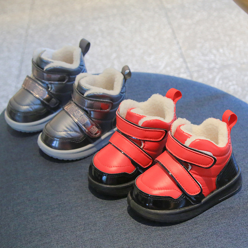 加绒加厚雪地靴外穿婴儿男宝棉鞋防滑一男童1冬季宝宝学步2岁防水