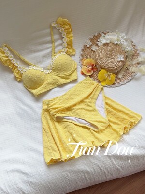 【小雏菊分体】高级质感度假海边分体泳衣钢托聚拢比基尼三件套女