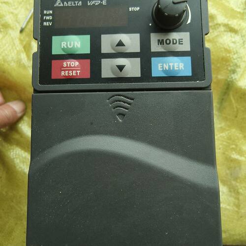 台达变频器VFD015E43A现货质量保证仪价