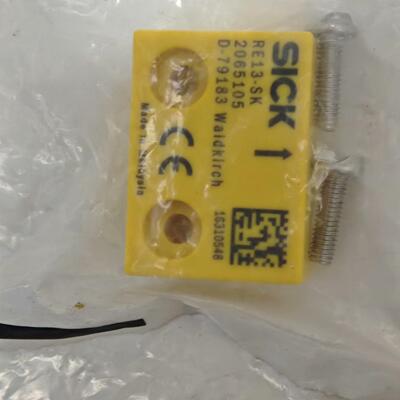 1060292德国施克接近传感器RE13-SK