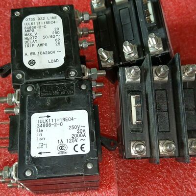 美国_AIRPAX_{埃伯斯}_250V/20A/3P/