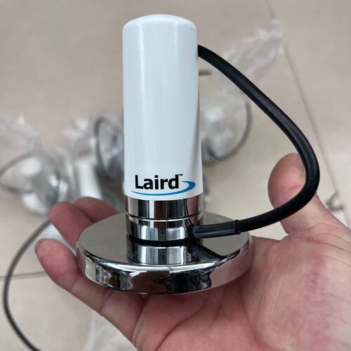Laird 莱尔德 天线 TRA6927M3NW-001
