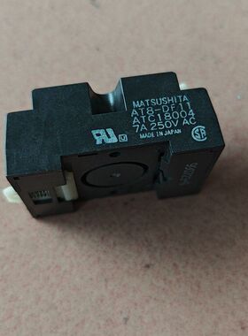 Matsushita中间继电器底座AT8-DF11型号