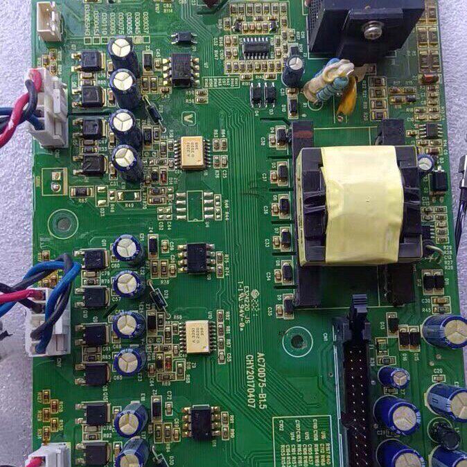 伟创AC100-T3-45K变频器驱动板：AC70D75-B图片